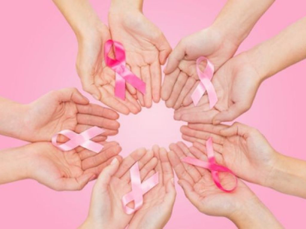 تذكري تفحصي! أكتوبر زهر! هو شهر التوعية لسرطان الثدي